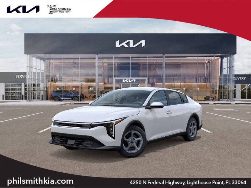 2025 Kia K4 LXS