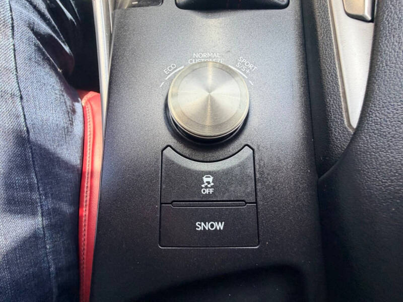 2018 Lexus IS 350