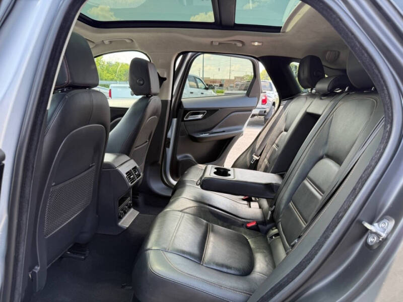 2020 Jaguar F-PACE 30t Prestige