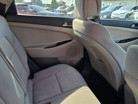 2017 Hyundai Tucson SE