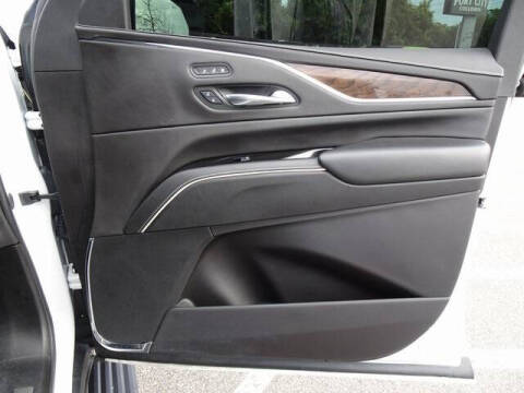 2024 Cadillac Escalade ESV Sport Platinum