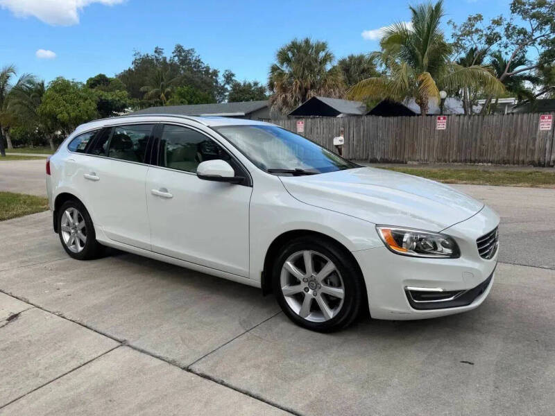 2017 Volvo V60 T5 Premier