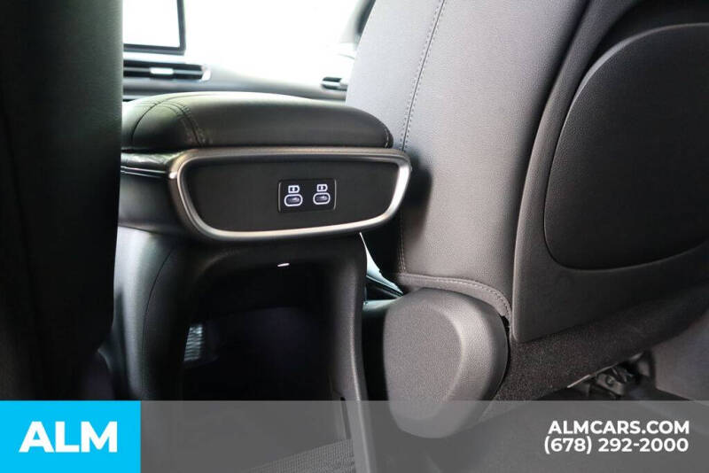 2025 Genesis GV60 Advanced