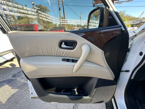 2017 Nissan Armada Platinum