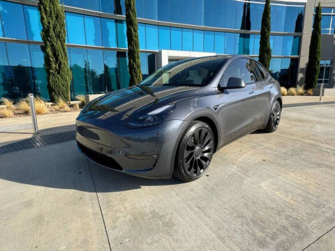 2023 Tesla Model Y Performance