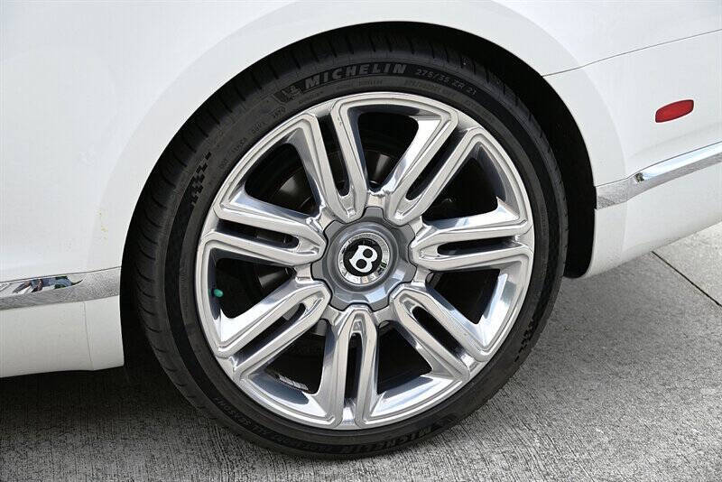 2017 Bentley Continental 15