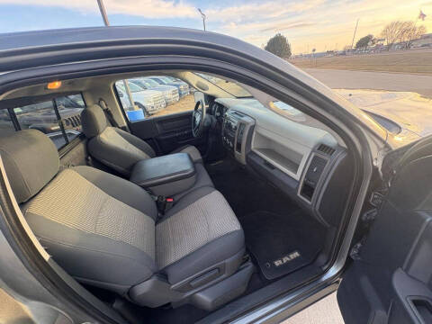 2012 RAM 1500 ST