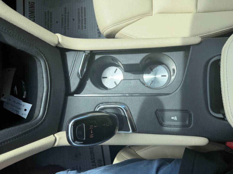 2017 Cadillac XT5