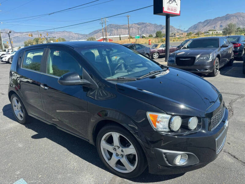 2016 Chevrolet Sonic LTZ Auto