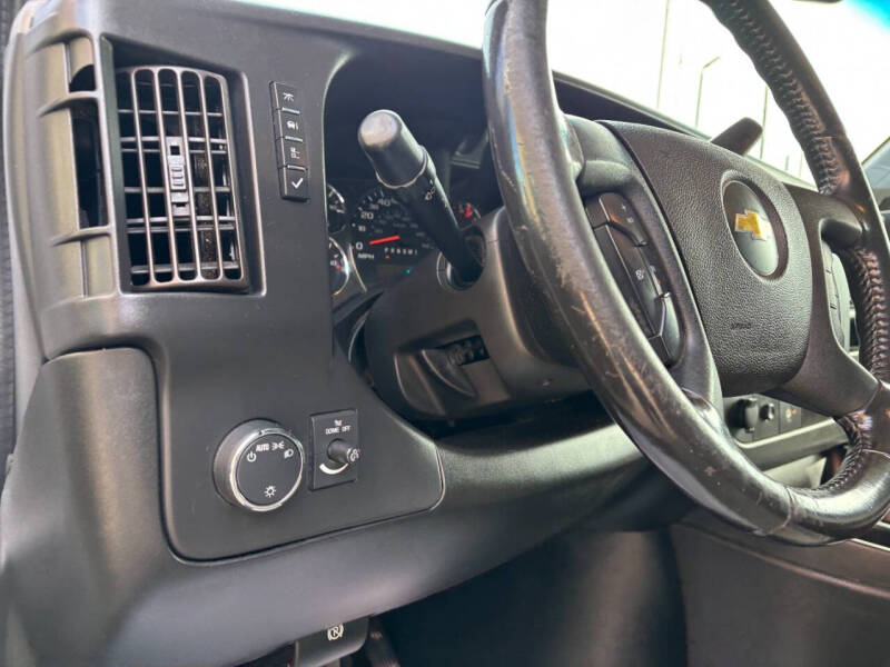 2020 Chevrolet Express 2500