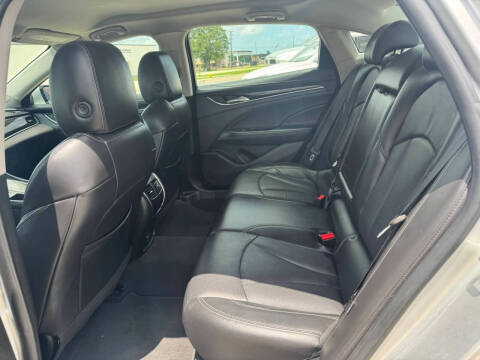 2017 Buick LaCrosse Essence