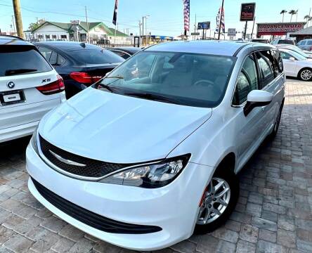 2017 Chrysler Pacifica for sale at Unique Motors of Tampa in Tampa FL