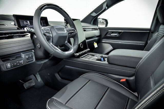 2025 GMC Sierra EV Denali