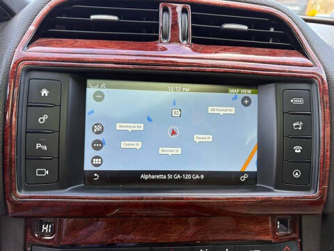 2017 Jaguar F-PACE 35t Prestige