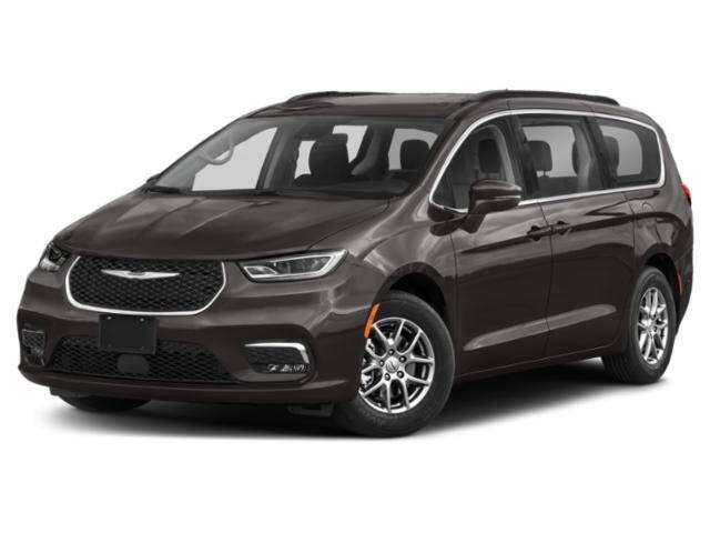 Chrysler Pacifica's photo