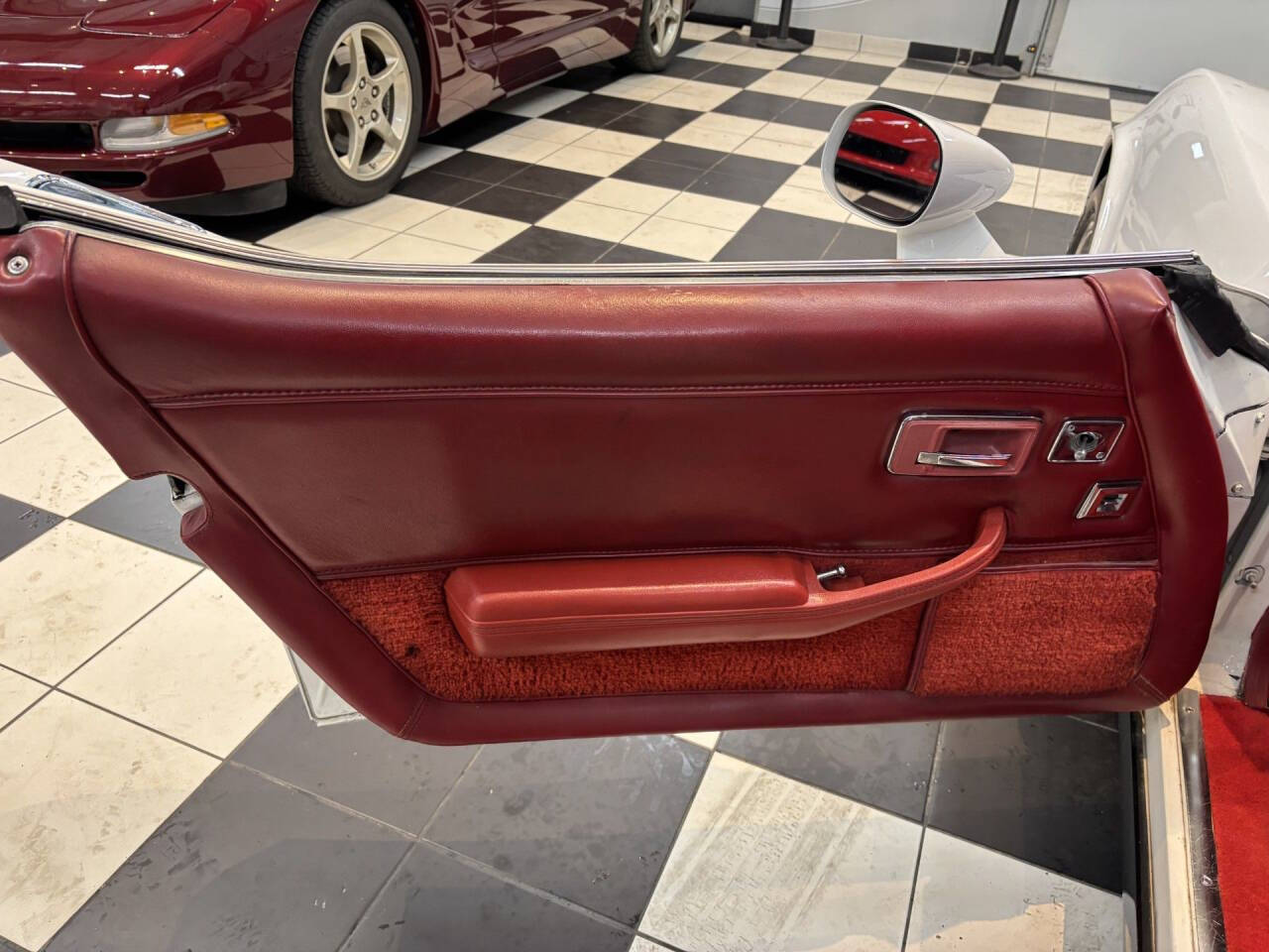 1981 Chevrolet Corvette 35