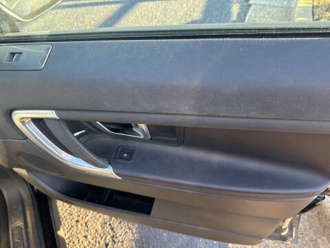 2017 Land Rover Discovery Sport SE