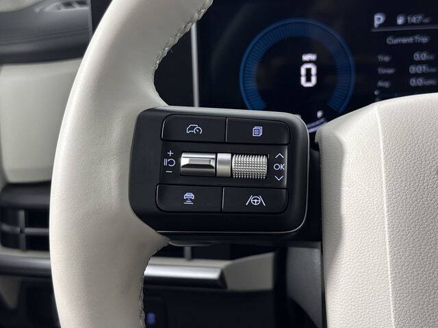 2025 Hyundai Santa Fe SE