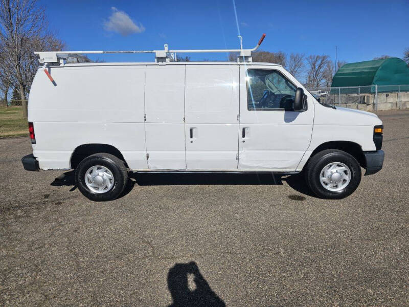 2013 Ford E-Series E-350 SD