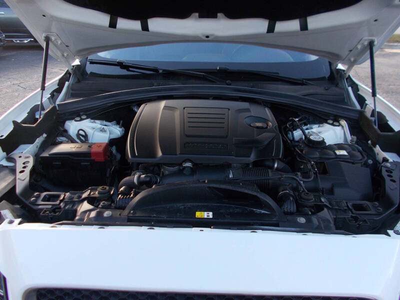 2020 Jaguar F-PACE 25t