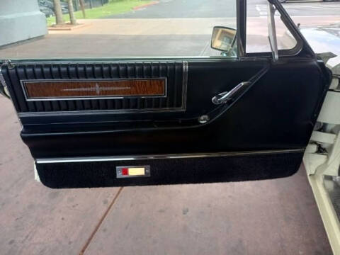 1966 Ford Thunderbird