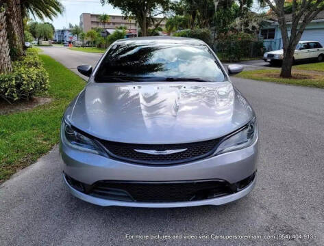 2015 Chrysler 200 S