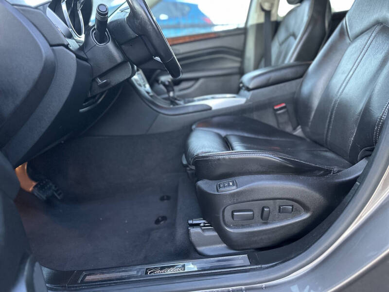 2012 Cadillac SRX Luxury Collection