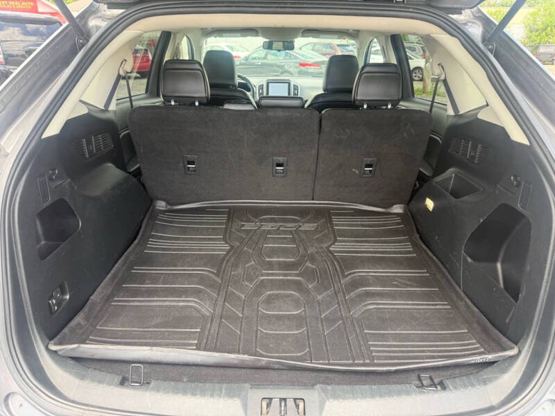 2021 Ford Edge SEL