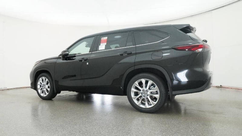 2026 Toyota Highlander Limited