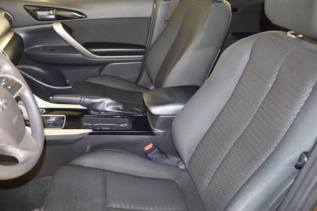 2019 Mitsubishi Eclipse Cross ES