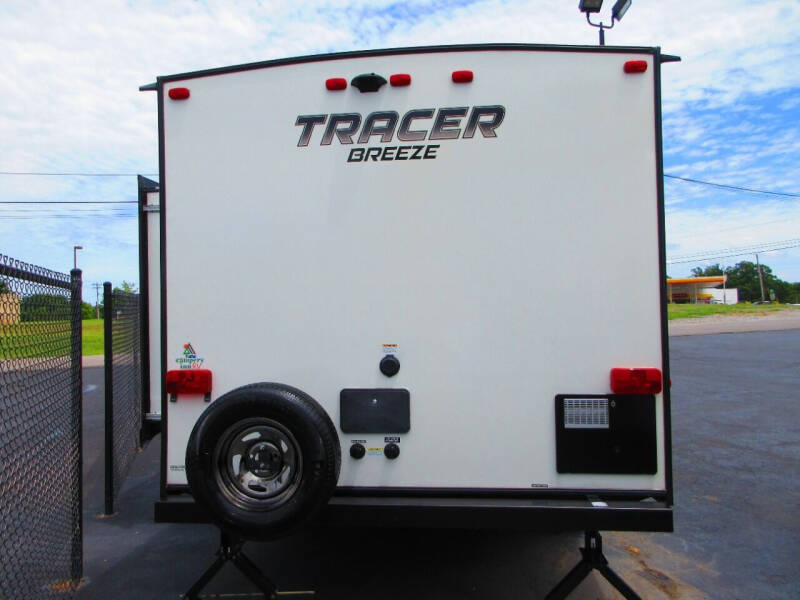 2019 Tracer Breeze