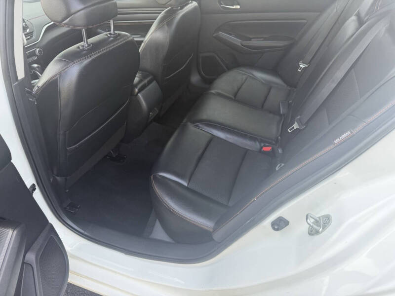 2019 Nissan Altima 2.5 SR