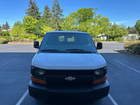 2010 Chevrolet Express LS 1500