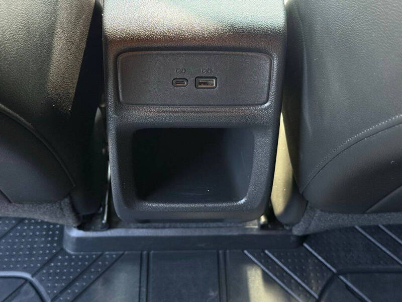2025 Chevrolet Trax RS