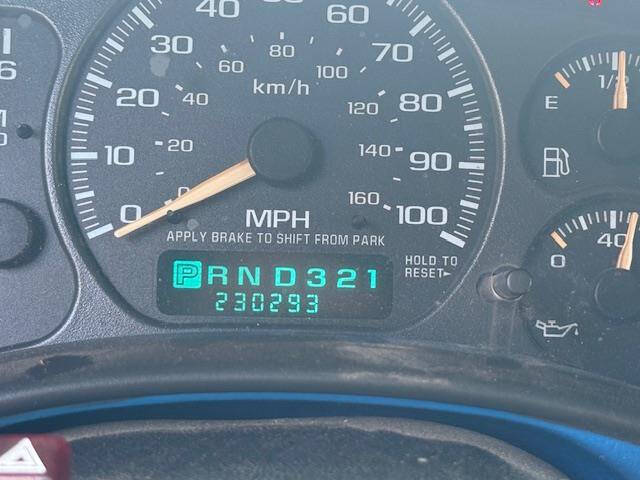 2002 Chevrolet Suburban 1500 LT