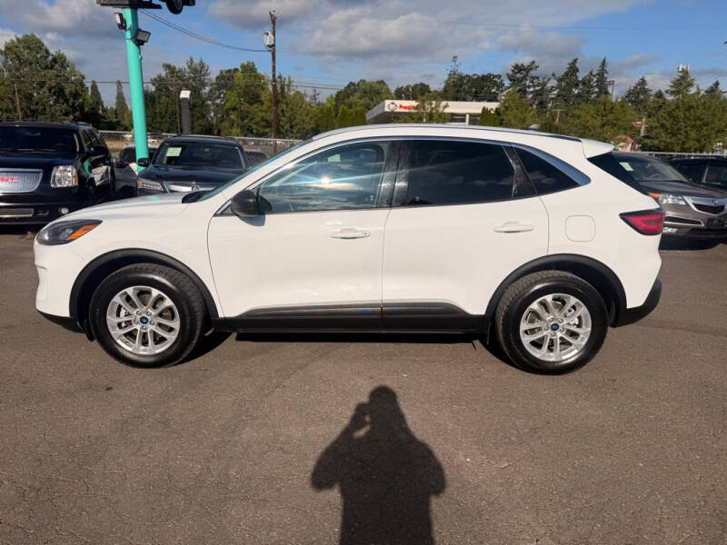 2022 Ford Escape