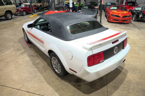 2005 Ford Mustang V6 Premium