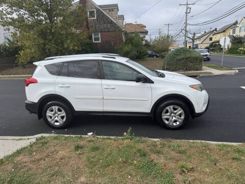 2013 Toyota RAV4 LE