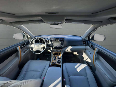2010 Toyota Highlander Hybrid Limited