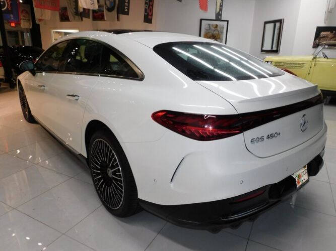 2022 Mercedes-Benz EQS