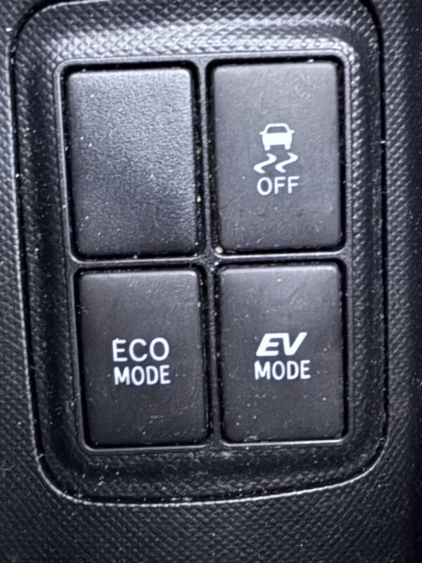 2016 Toyota Prius c Three