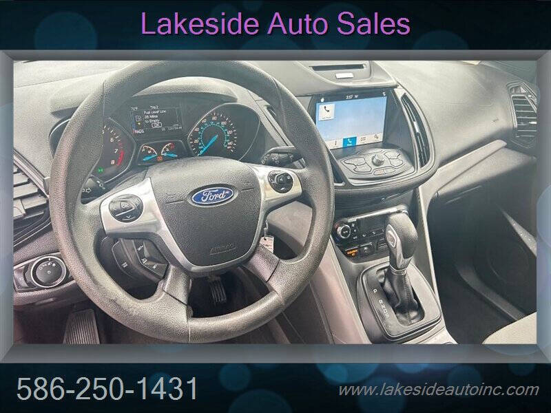 2016 Ford Escape SE