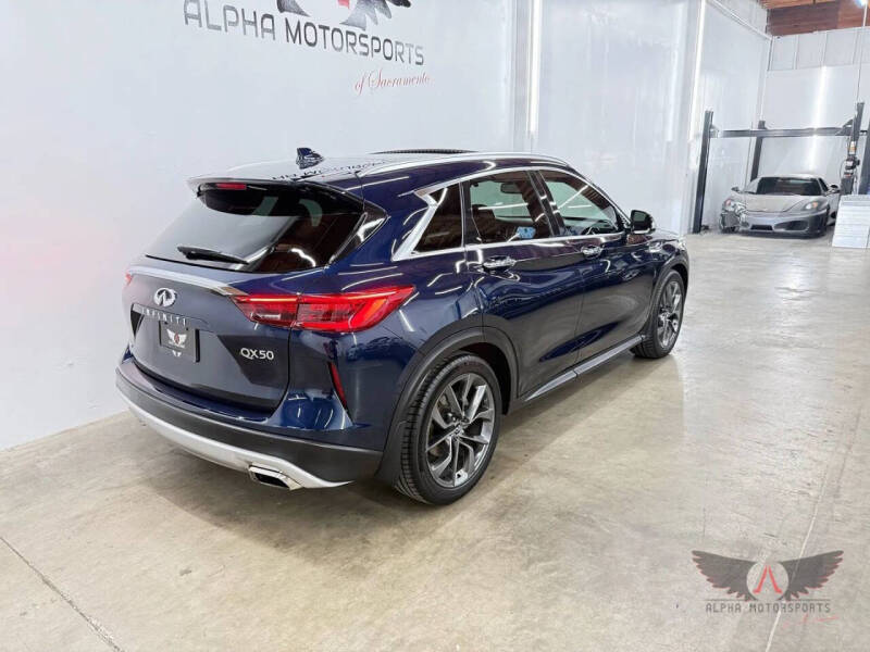 2019 Infiniti QX50 Essential