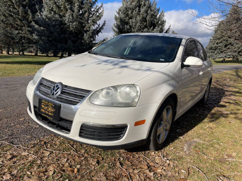 2008 Volkswagen Jetta for sale at BELOW BOOK AUTO SALES in Idaho Falls ID