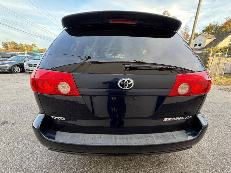 2006 Toyota Sienna XLE Limited 7 Passenger