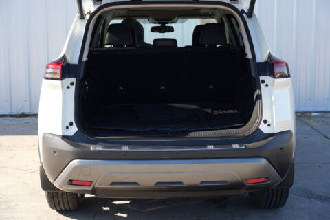 2022 Nissan Rogue SL