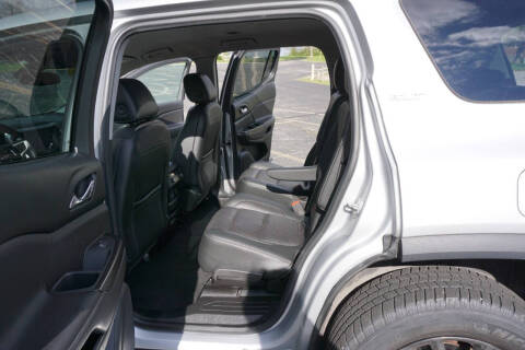 2017 GMC Acadia SLT-1