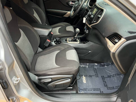 2018 Jeep Cherokee Latitude