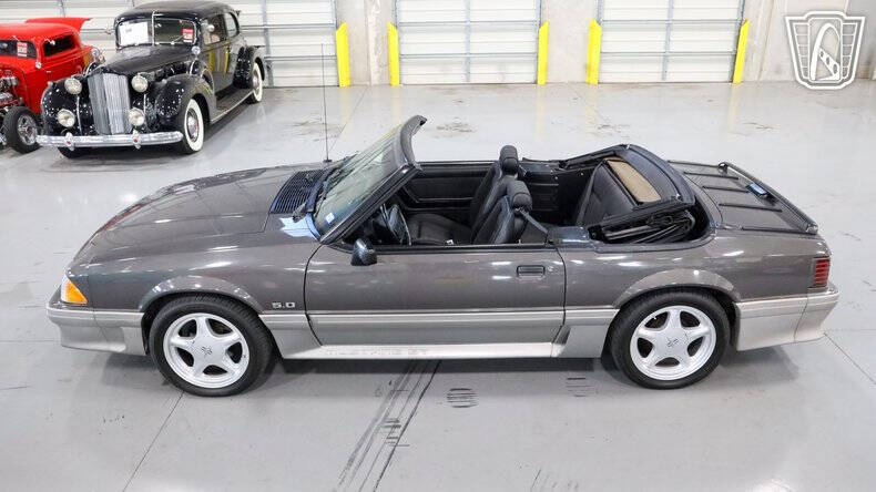 1990 Ford Mustang GT