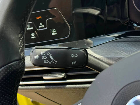 2022 Volkswagen Golf GTI Autobahn